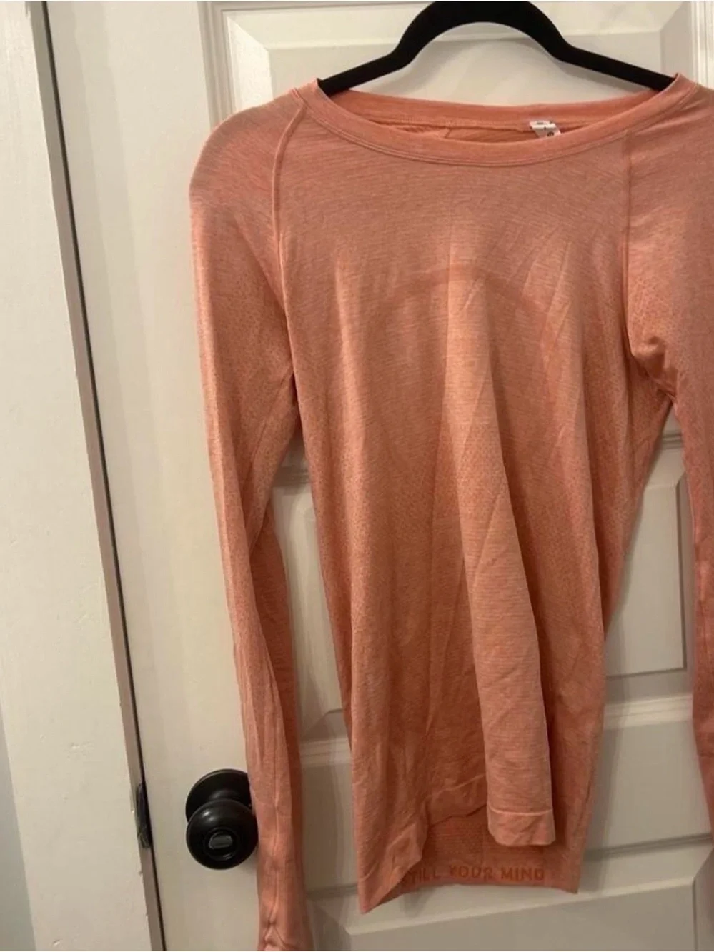 lululemon athletica coral seamless workout top